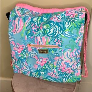Oversized Lily Pulitzer beach towel and bag